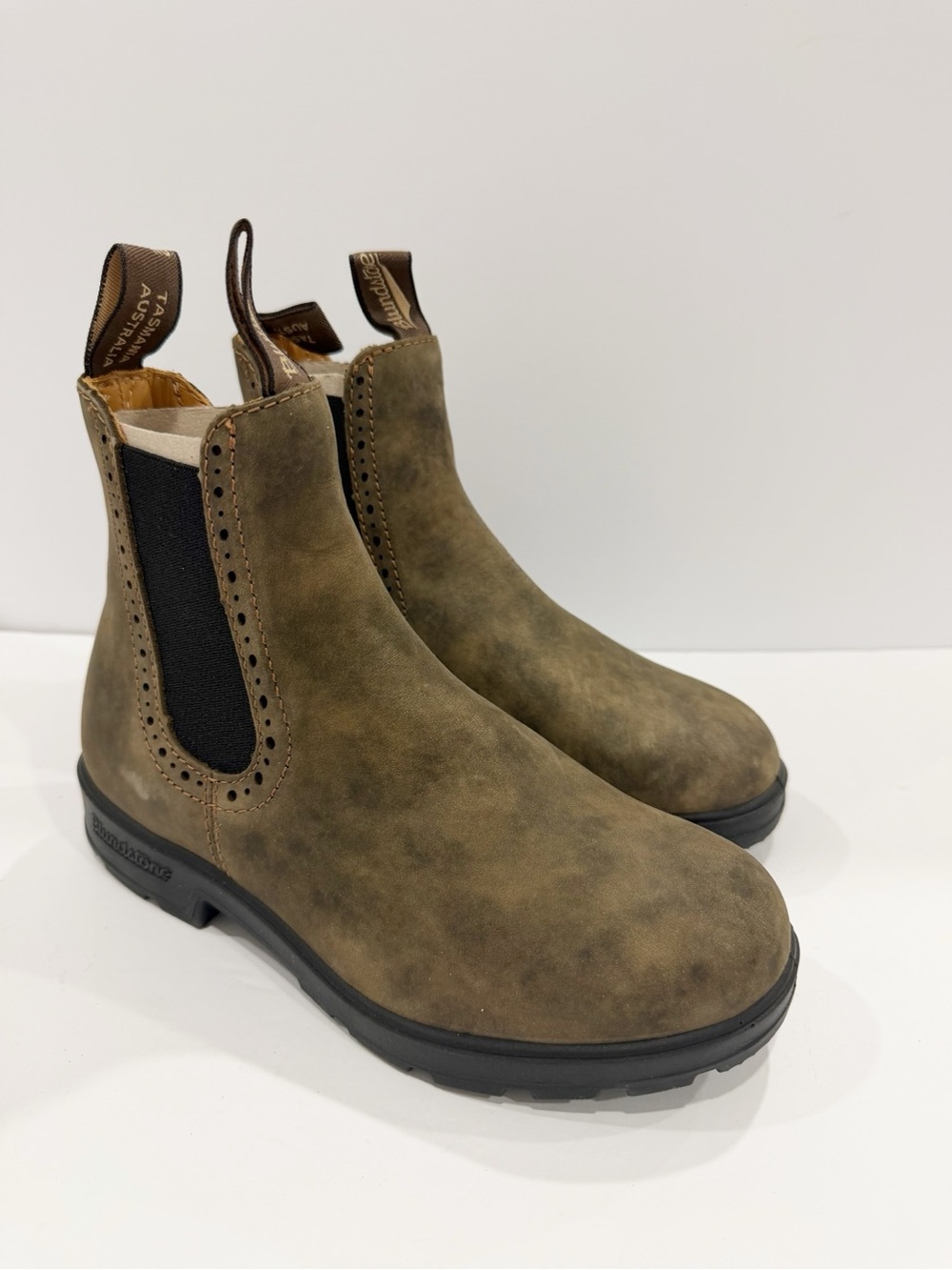 Blundstone 1351 Women’s Leather Chelsea Ankle Boots